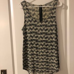 Olivia Moon Pattern Tank Top Zipper Detail